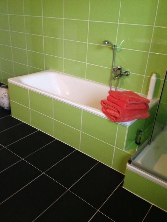 Ferienwohnungen Zum Hirschberg Sankt Wendel Ngoại thất bức ảnh
